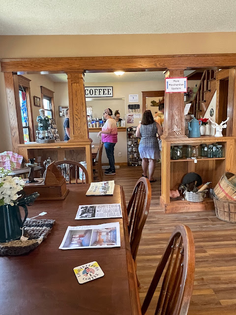 dining room bookcase colonnades Grafton Illinois coffee antiques shop Lightkeepers Coffee 101 E Main St Sears Vallonia