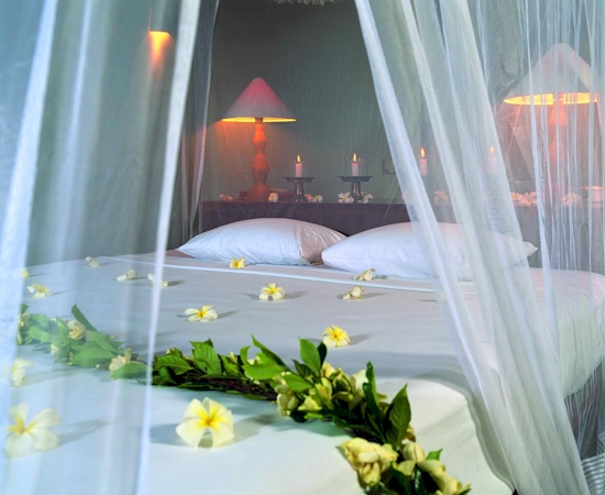 Lifestyle of Dhaka Wedding  bedroom  decoration  idea  simple 