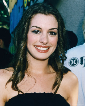 Anne Hathaway Hairstyle