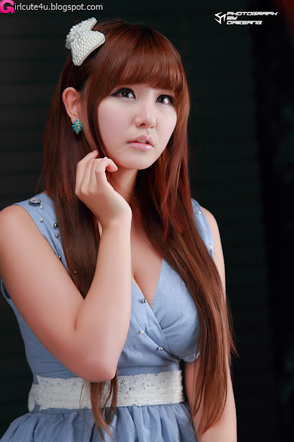 Ryu-Ji-Hye-Blue-and-White-Dress-04-very cute asian girl-girlcute4u.blogspot.com