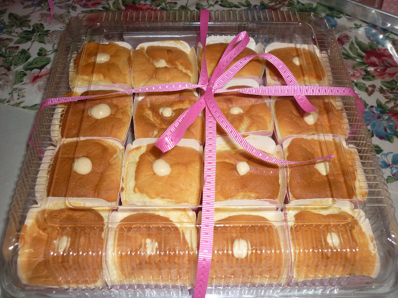Lyn at homebakery: tempahan Hokkaido Chiffon Cupcakes~2012