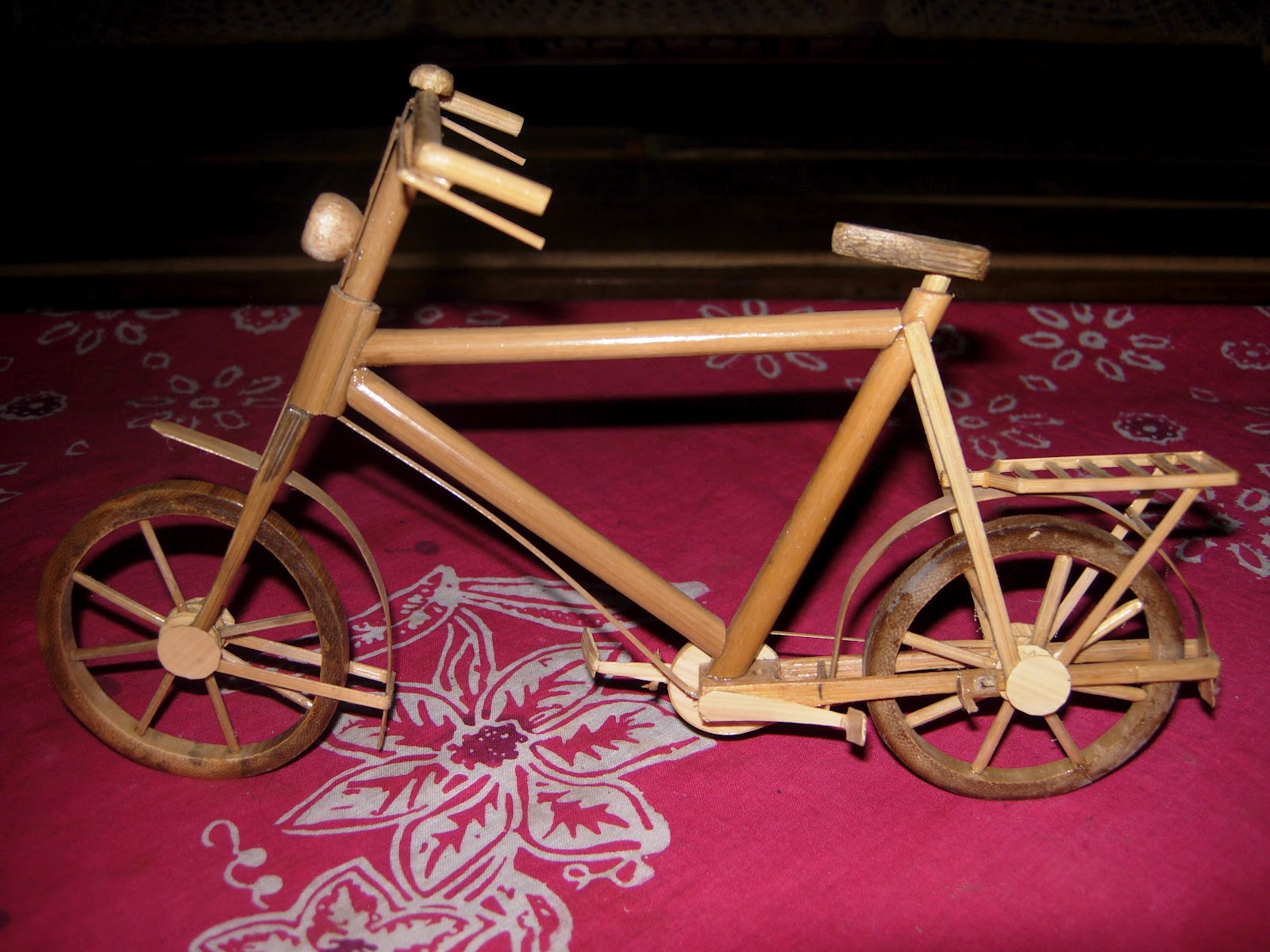  Miniatur  Sepeda  Ontel  Aneka Souvenir Bambu  LUGUT WULUNG 