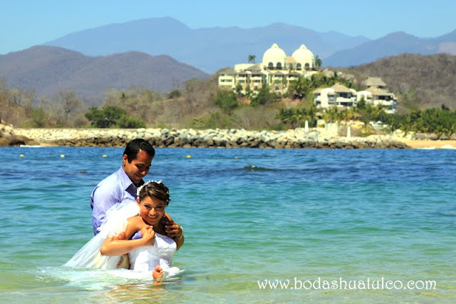 boda en playa, beach wedding, Oaxaca, México, Bodas Huatulco, Wedding Planner