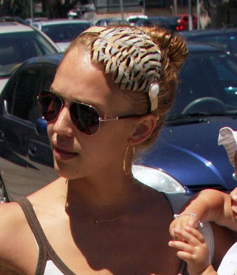 jessica alba hair braided. Jessica Alba updo hairstyle