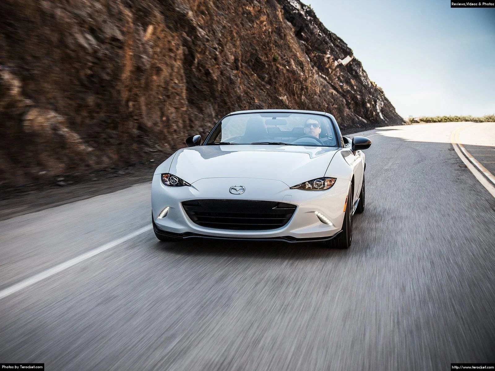 Hình ảnh xe ô tô Mazda MX-5 Club 2016 & nội ngoại thất