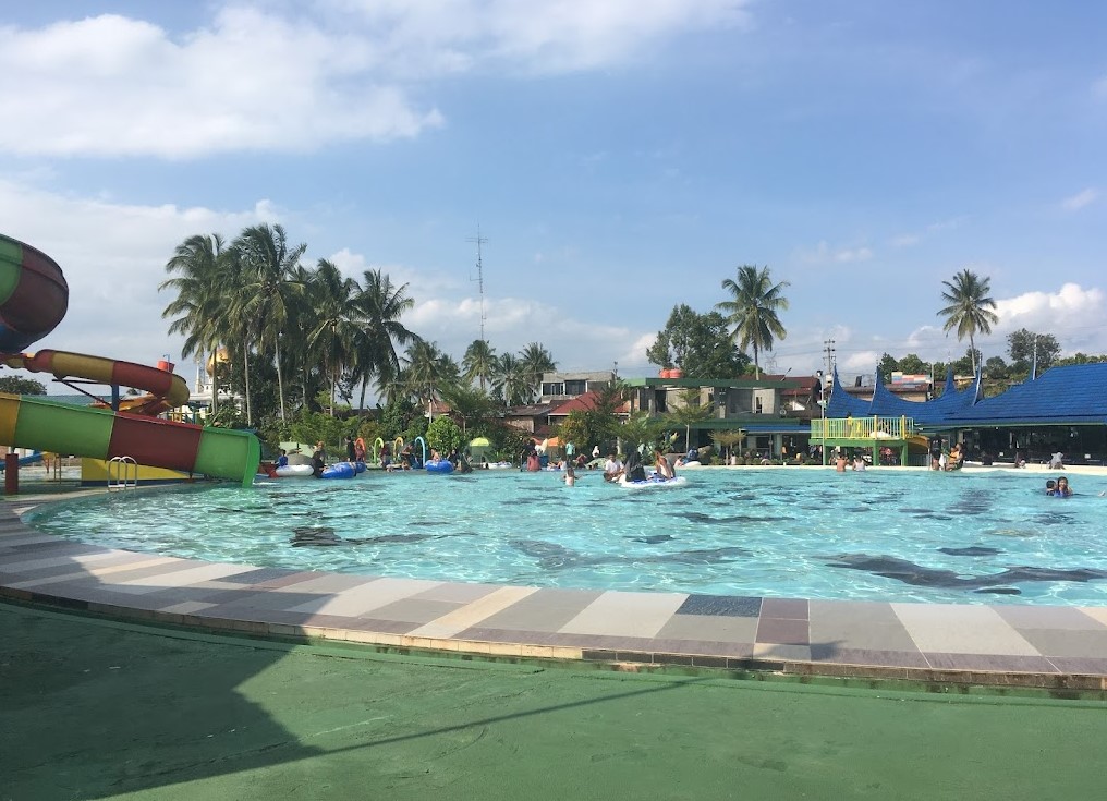pemandian kolam renang batang tabik kabupaten lima puluh kota sumatera barat