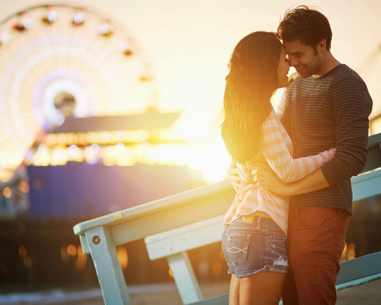 Best 68 Wallpapers of Romantic Boy and Girl  in Love Kiss 