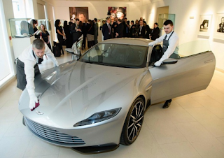 James Bond's Sports Car Aston Martin DB10 has sold for $ 3.5 M