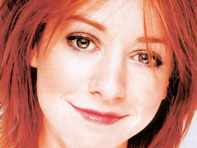 Alyson Hannigan Walllpaper Collection