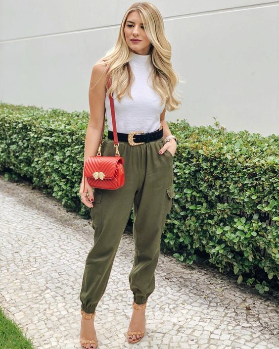 LOOKS COM CALÇA VERDE MILITAR