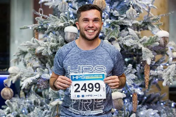 Marcos Yánez comienza la  San Silvestre 2018 (Las Palmas de Gran Canaria) partiendo desde el sur de la isla, el Faro de Maspalomas por su lucha contra la leucemia