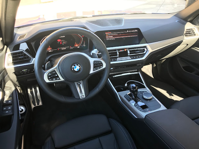 Interior view of 2020 BMW M340i