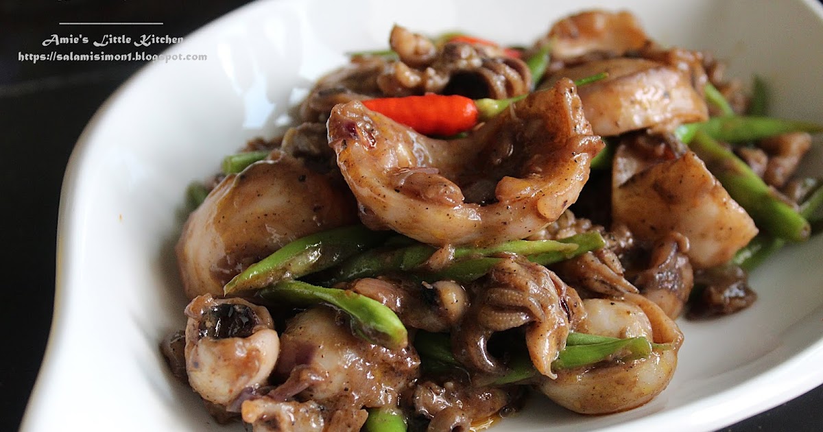 AMIE'S LITTLE KITCHEN: Sotong Masak Sos Lada Hitam