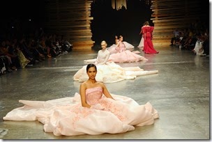 Fashion Forward Season 5 Ezra Runway