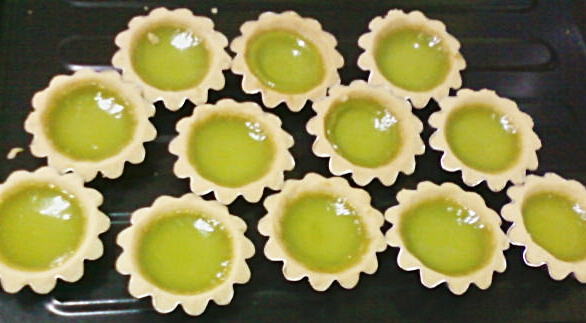 PASTRIES DELIGHT: PANDAN EGG TART