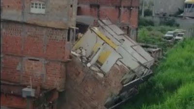 Prédio de cinco andares desaba em Narandiba; veja vídeo