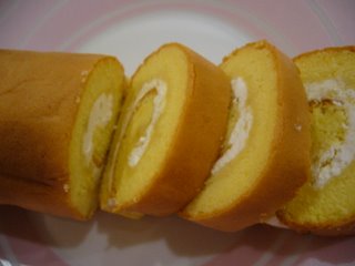  lihat mudah cara membuat kue Bolu di gulung ini cuma  Resep Bolu Gulung Lembut Sederhana