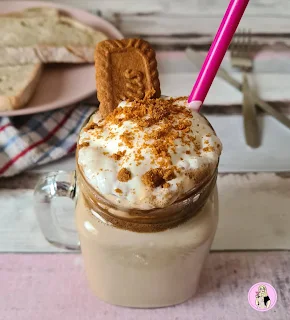 Lotus Biscoff Iced Coffee Frappucino | Slimming Friendly