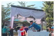 Camat Tanjung Morawa Menjadi Pembina Pada Upacara Hari Kesadaran Nasional Di Kecamatan Tanjung Morawa 
