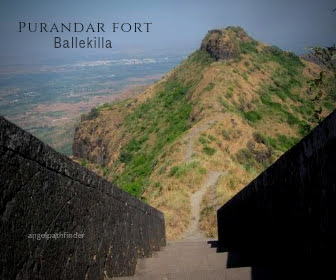 The steps leading to Ballekilla Purandar