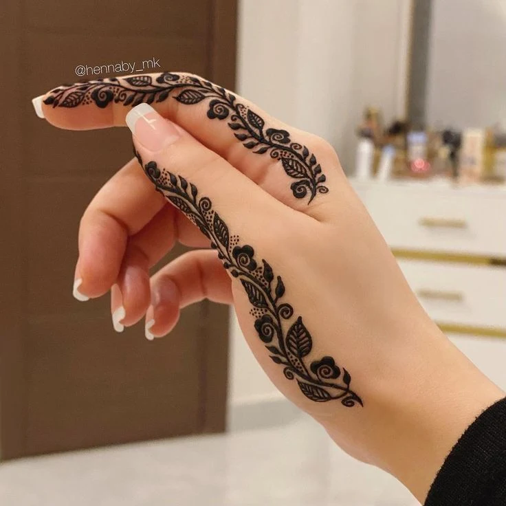 Simple Mehndi Design - simple mehndi-design - neotericit.com