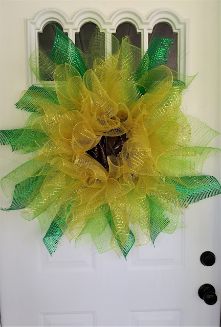 deco mesh sunflower wreath