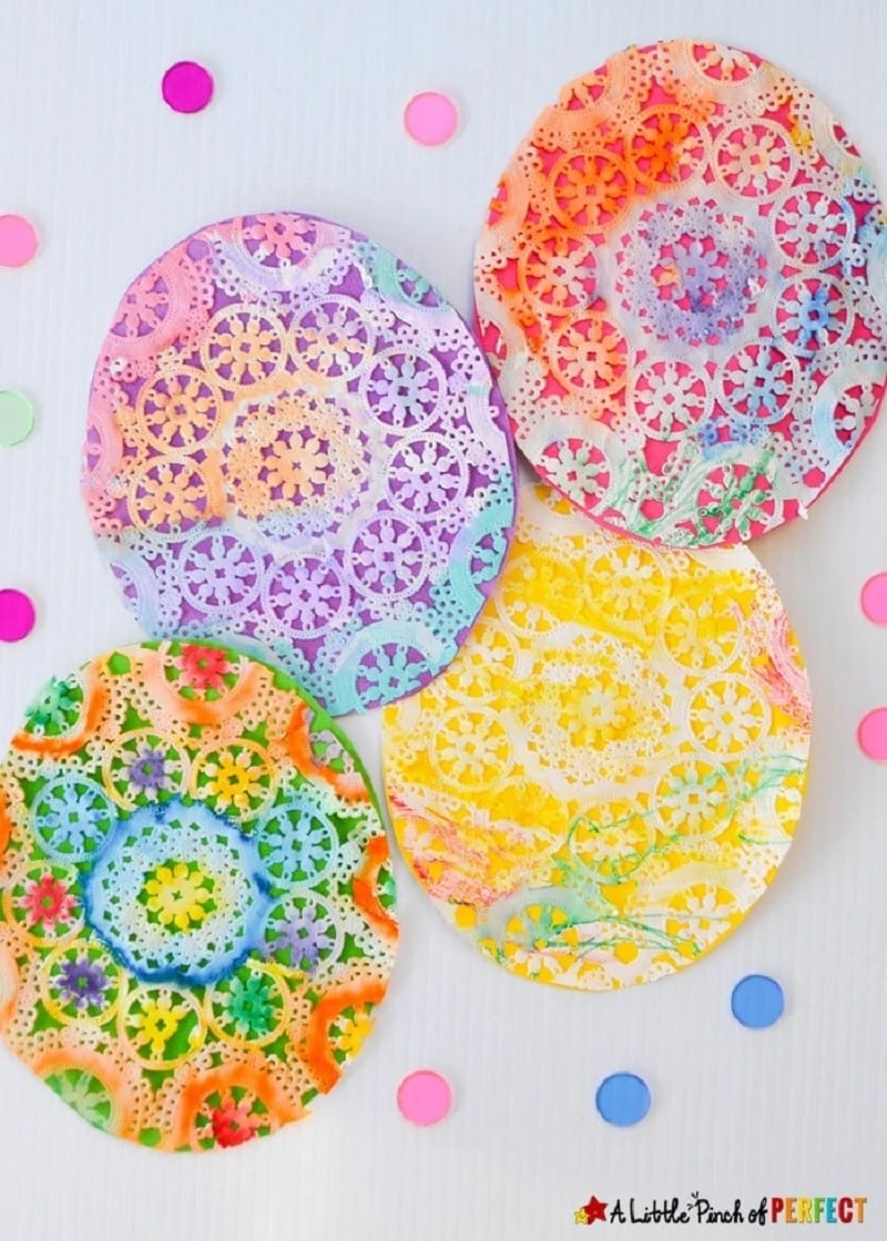 easter egg craft made from doilies