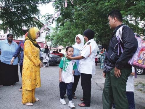 Sekolah Kebangsaan Convent Sentul 1 - Kebaya Indonesia j