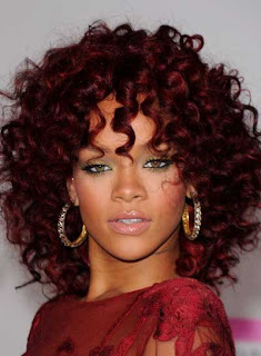 Rihanna Medium Length Curly Hairstyle - Celebrity Hairstyle Ideas for Girls