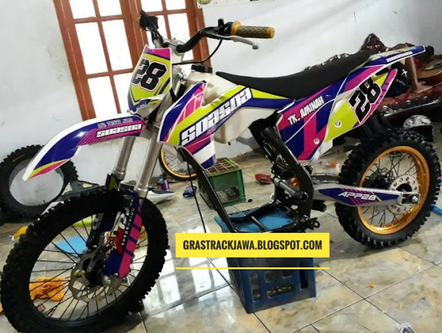  Gambar Modifikasi Rangka Motor Trail Cross Grasstrack Karya Anak Indonesia 7 Gambar Modifikasi Rangka Motor Trail Cross Grasstrack Karya Anak Indonesia