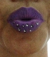 lip painting purple