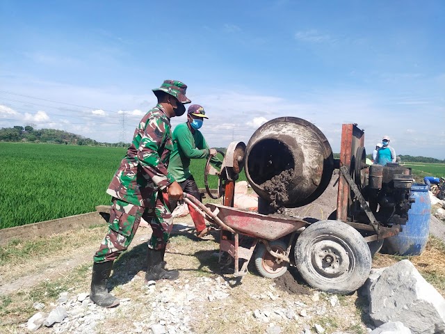 Kejar Target  pengerjaan Pra TMMD pada sasaran Talud terus dikebut.