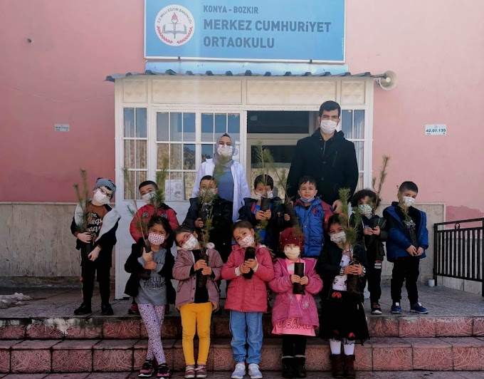 Bozkır'da Anasınıfı Öğrencileri Fidan Dikimi gerçekleştirdi.