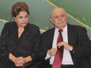 Dilma diz que não há limite para investimento em educação