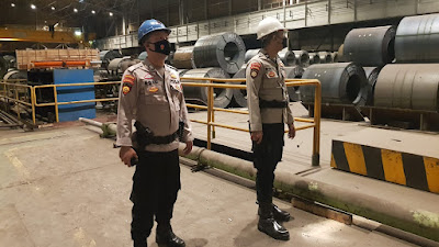 Personel Ditpamobvit Polda Banten Amankan  PT Krakatau Steel