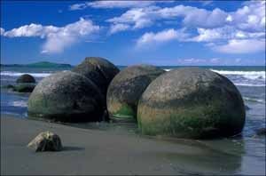 Moerakiboulders