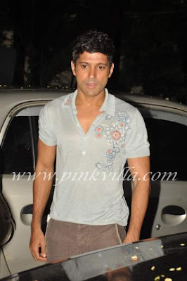 Hrithik Roshan & Farhan Akhtar On Mehboob Studio Pics