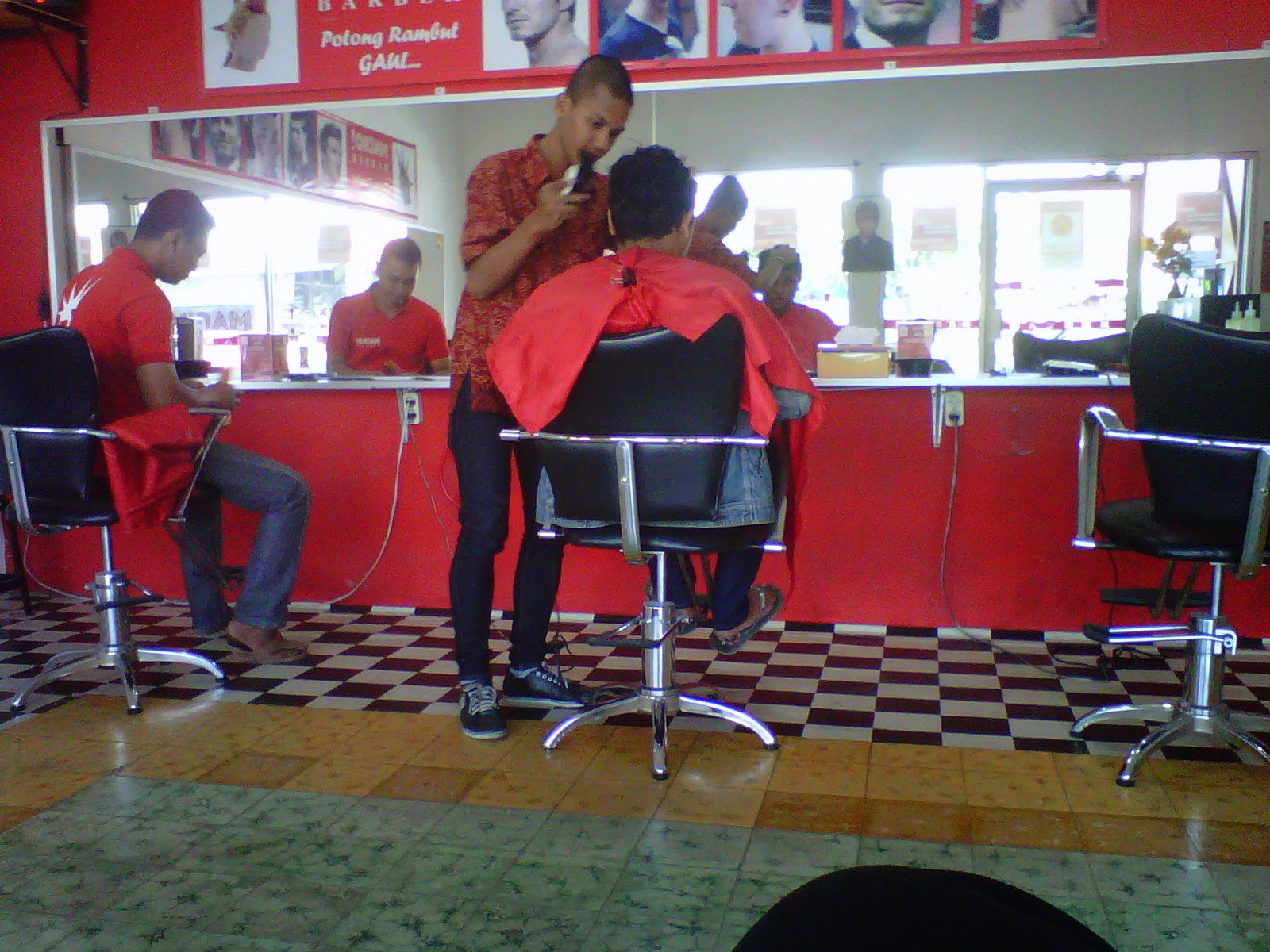 MTC JOGJA SMS WA085875324564 KURSUS BARBERSHOP KURSUS POTONG