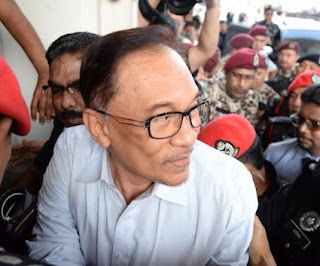 In address to court, Anwar pleads for judge to allow sodomy conviction appeal