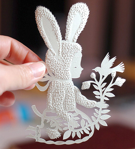 Elsa Mora creative papercuts