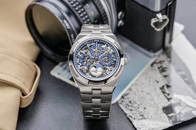 Vacheron Constantin Overseas Perpetual Calendar Ultra-thin Skeleton in white gold