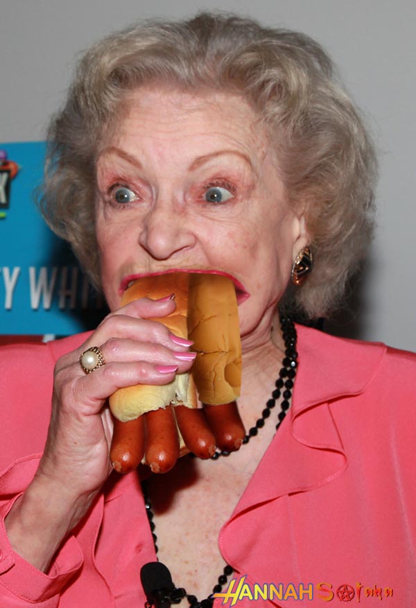 Betty White - Picture