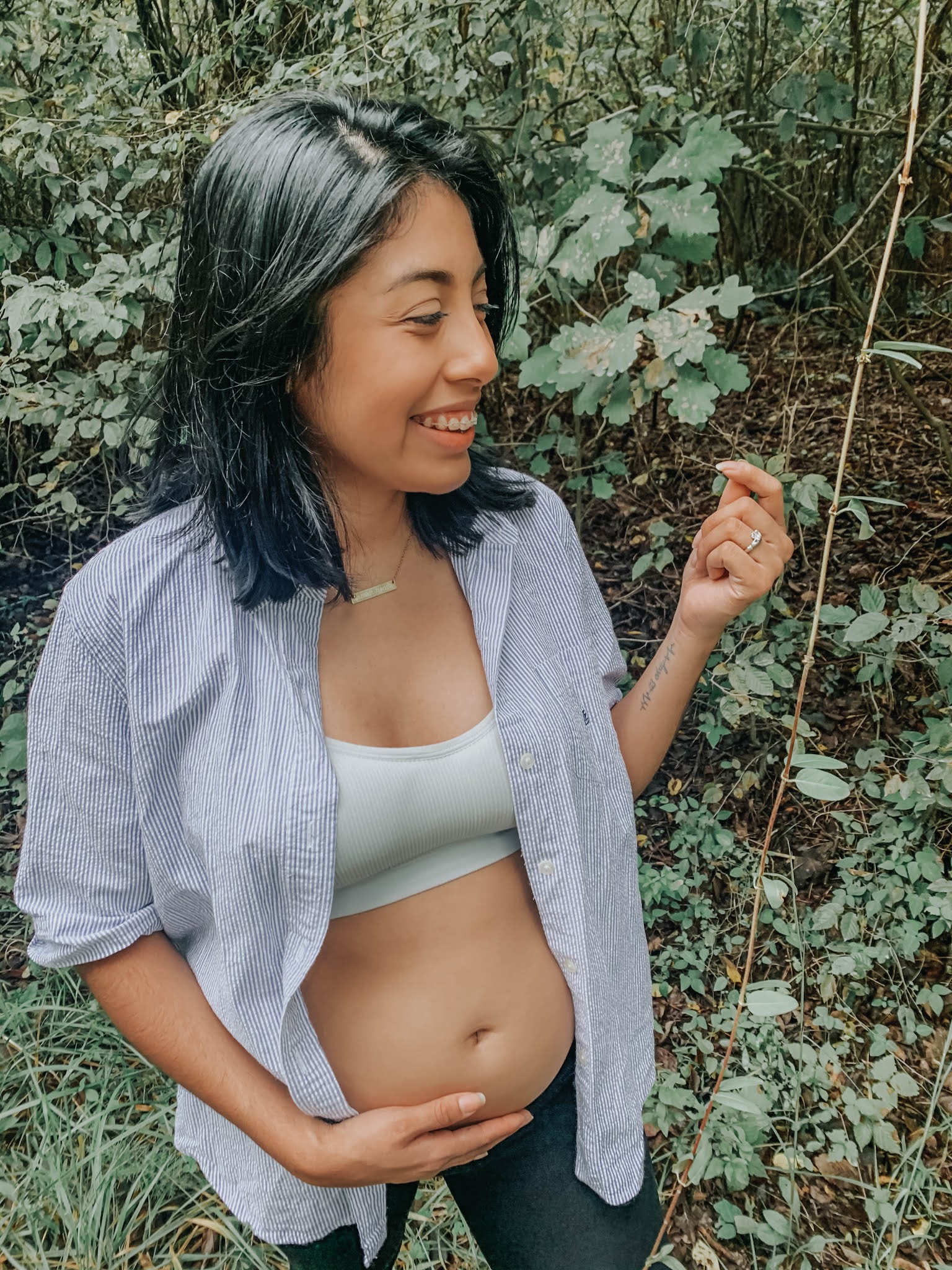 Maternity Photo Shoot Ideas: All Natural