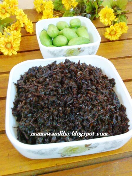 Dari Dapur MaDiHaA: Sambal Hitam Pahang lagi