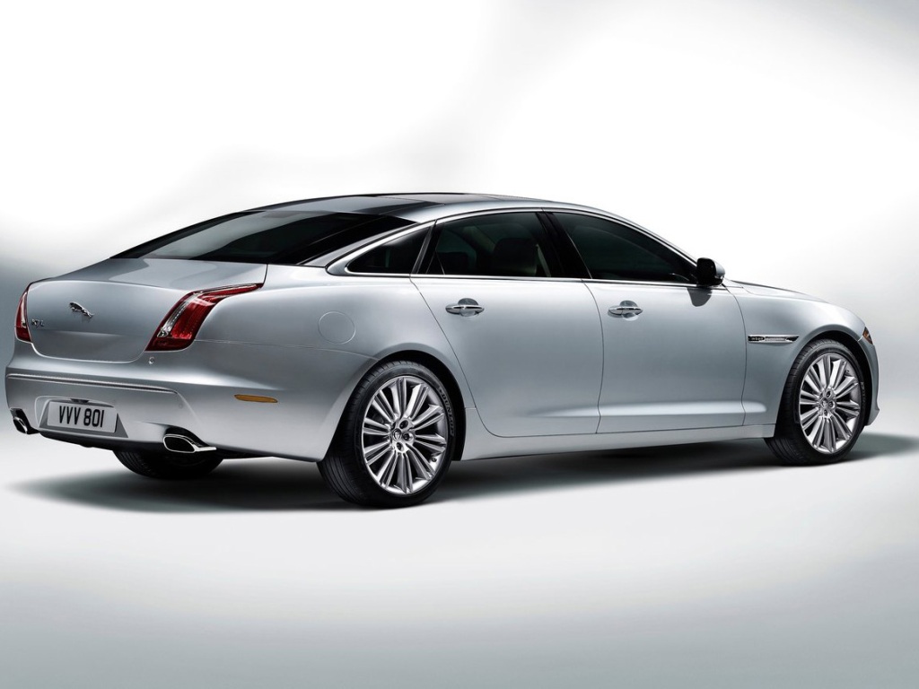 Jaguar XJ (2012) Pictures And Wall Papers | The Car World