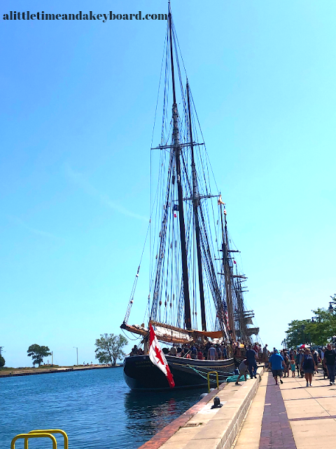 The brilliant Canadian flag flying on the Bluenose II!