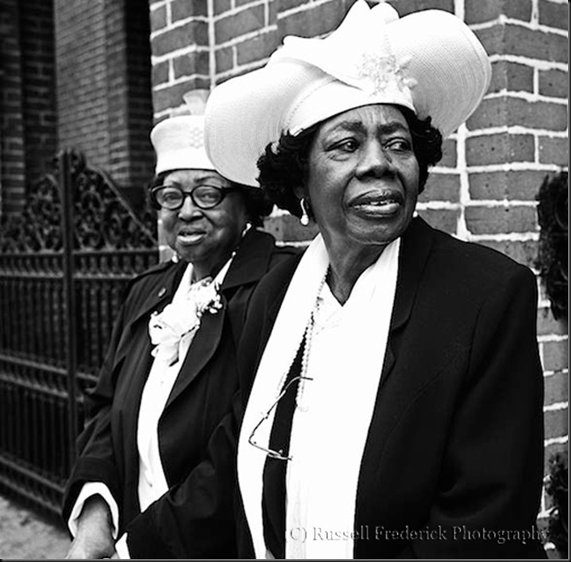 003_BlackandWhitePortfolio