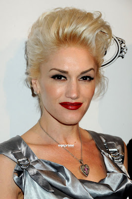  Gwen Stefani Hot Photo