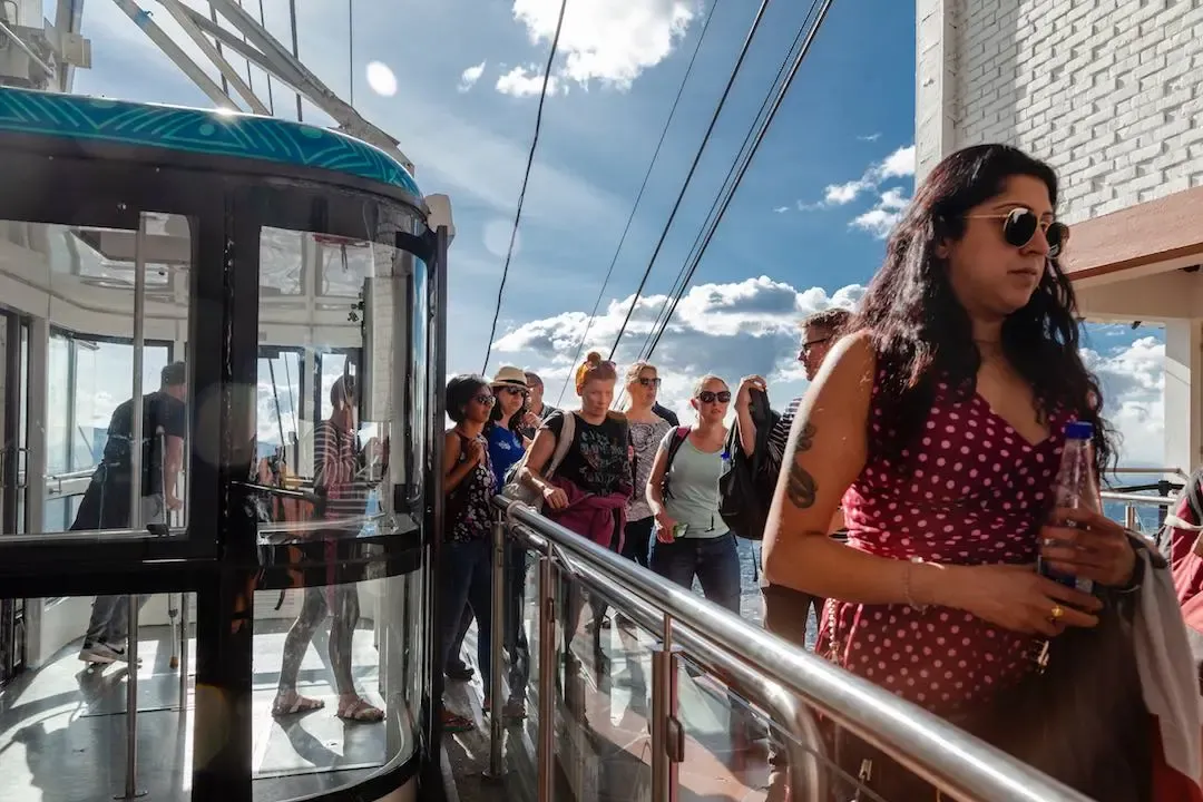8 Tips for Traveling Alone for the First Time
