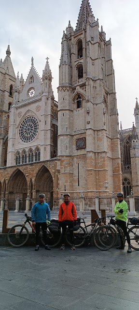 Catedral León bicigrinos